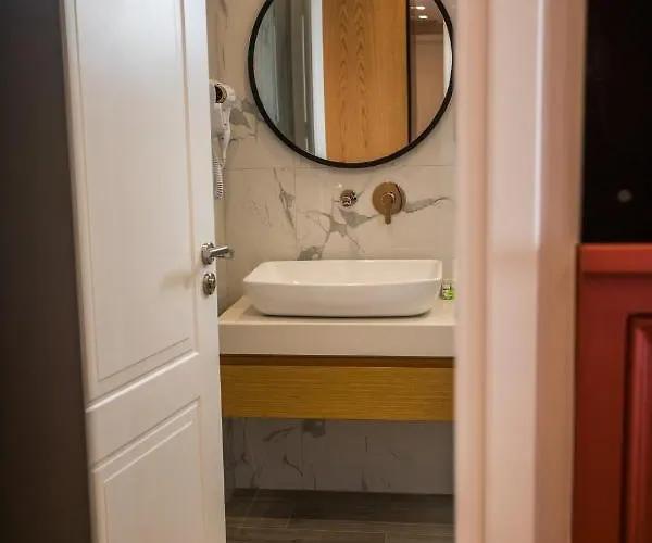 Blue Water 4* Ksamil